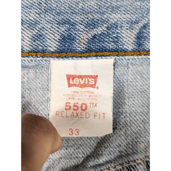 Levi’s 550 Shorts 33x11 Light Wash Denim Relaxed Fit Jeans Cutoff Made in Mexico - Picture 3 of 6